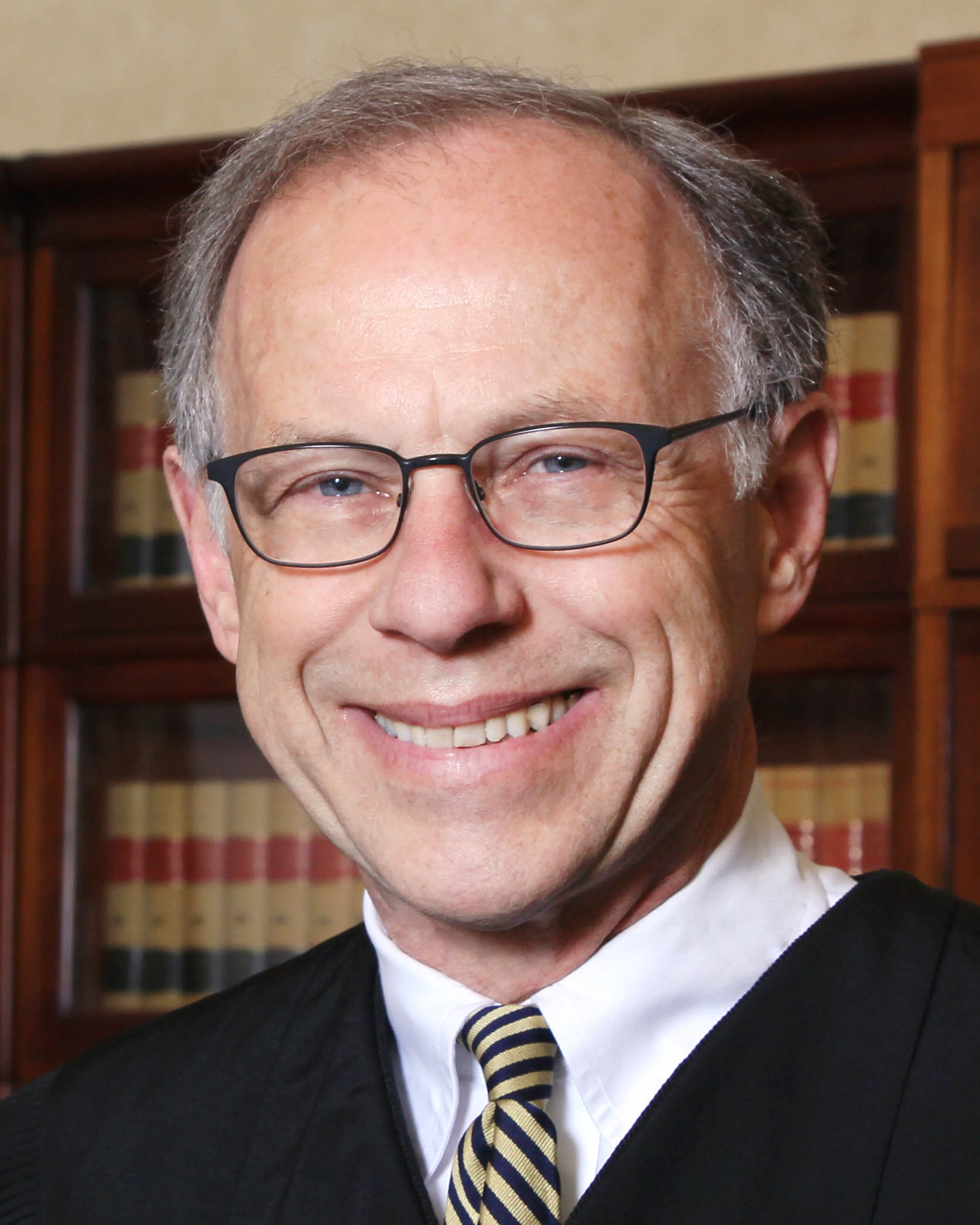 Headshot of Thomas Balmer