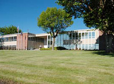 Picture of the front of the Gilliam courthouse